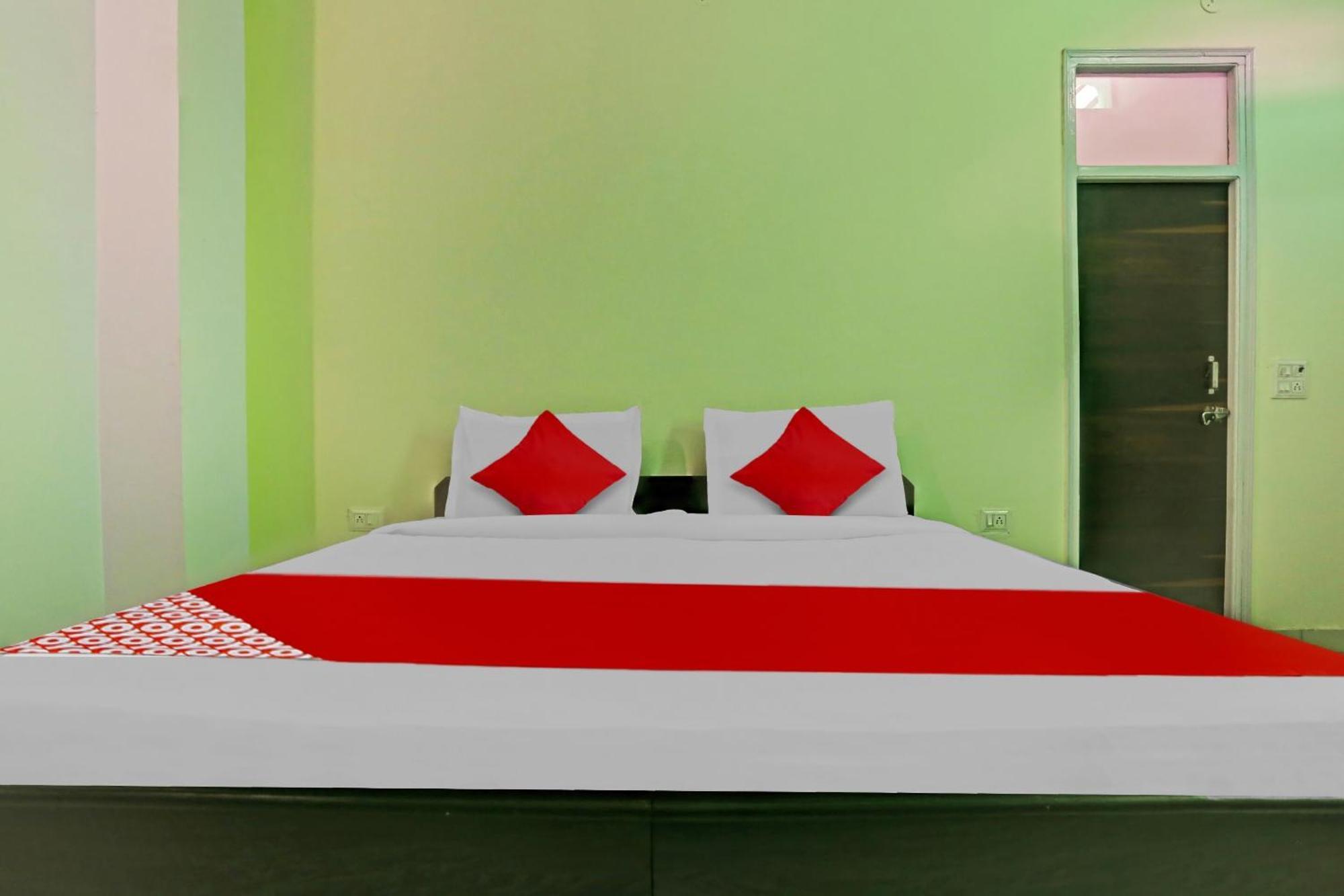 גורגאון Hotel O Arya Residency מראה חיצוני תמונה