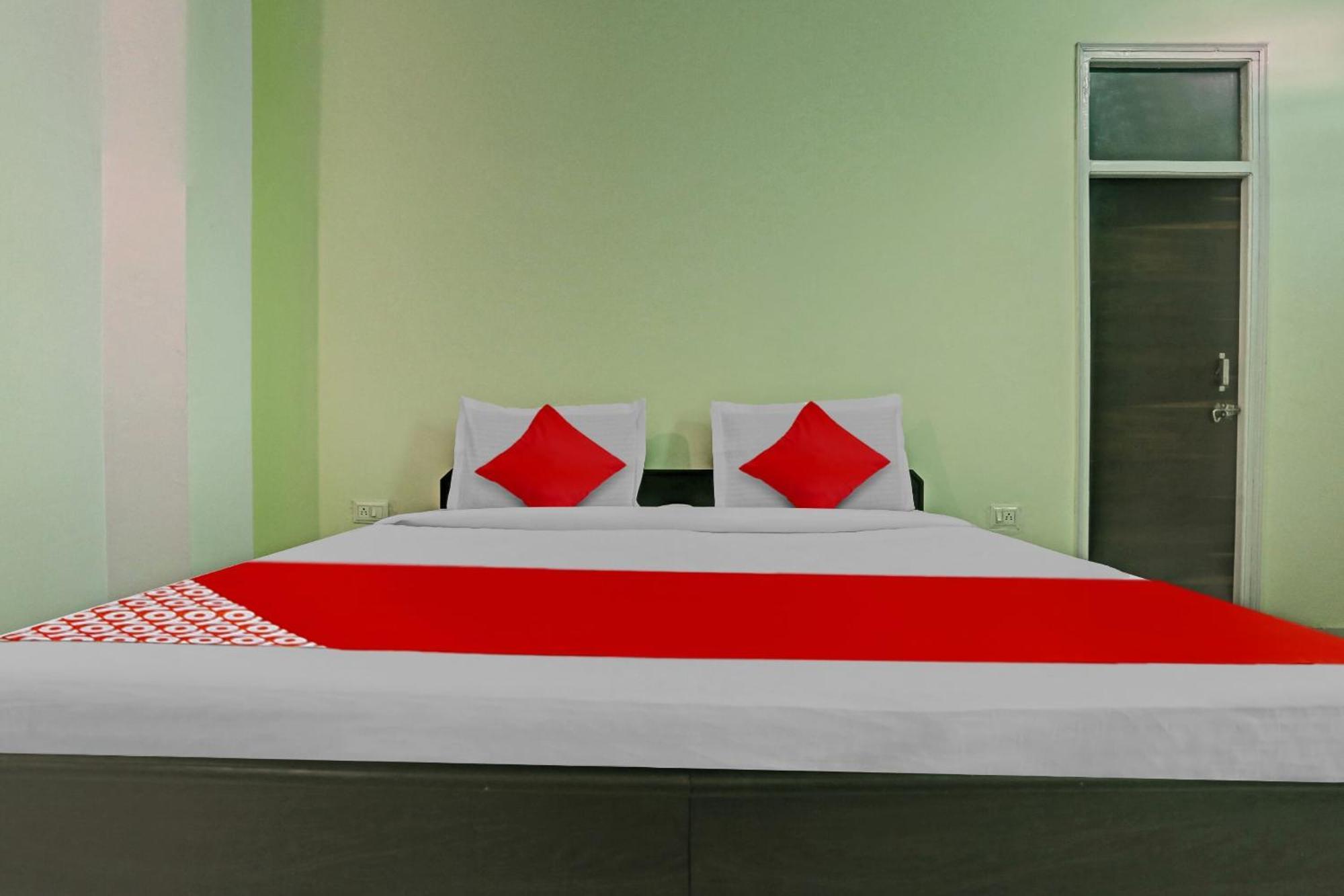 גורגאון Hotel O Arya Residency מראה חיצוני תמונה